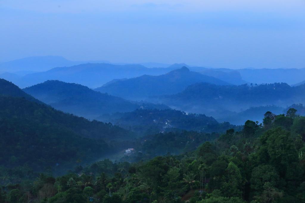 Munnar Tea Hills Resort - Mthr Esterno foto