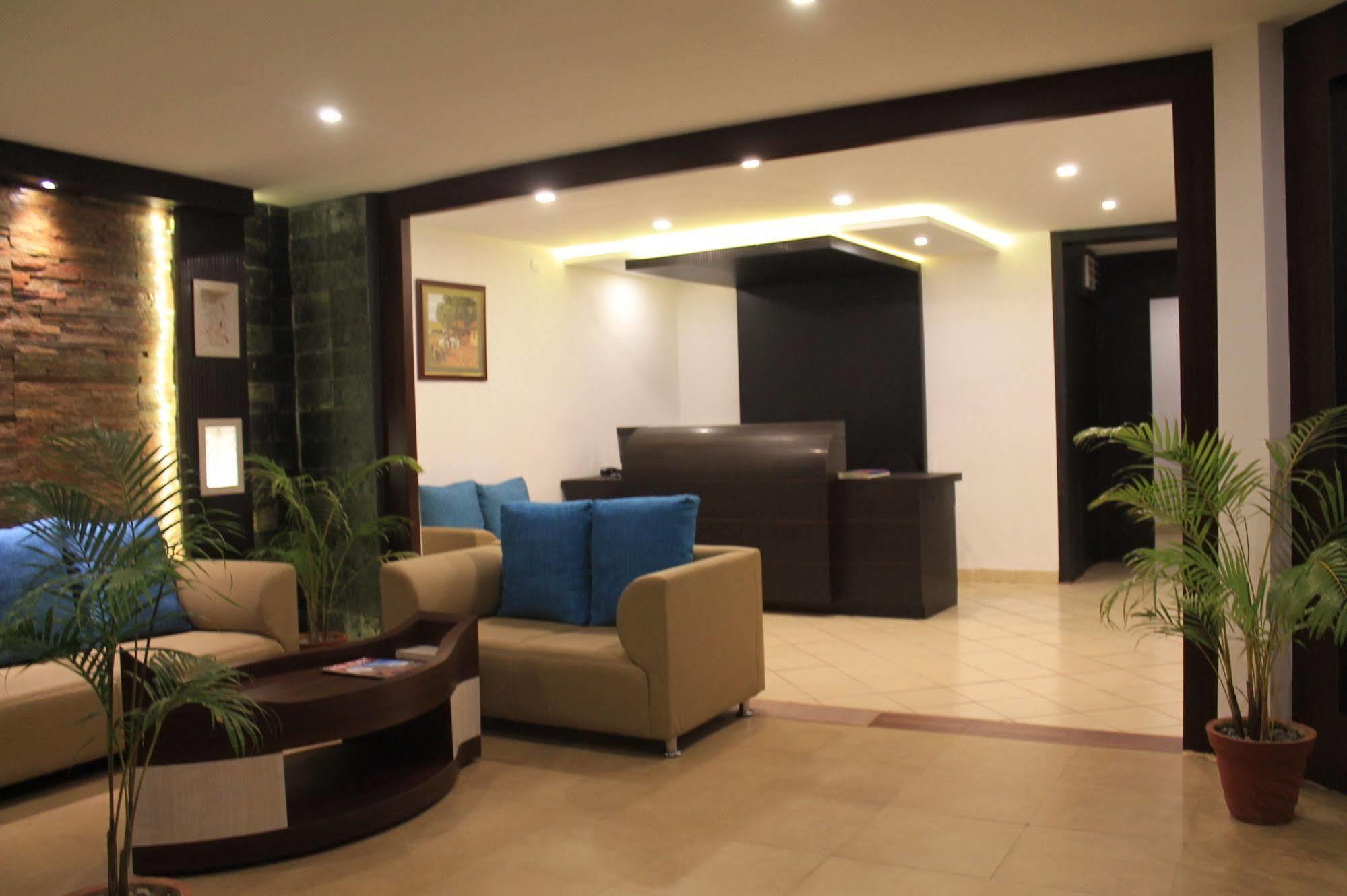 Munnar Tea Hills Resort - Mthr Esterno foto